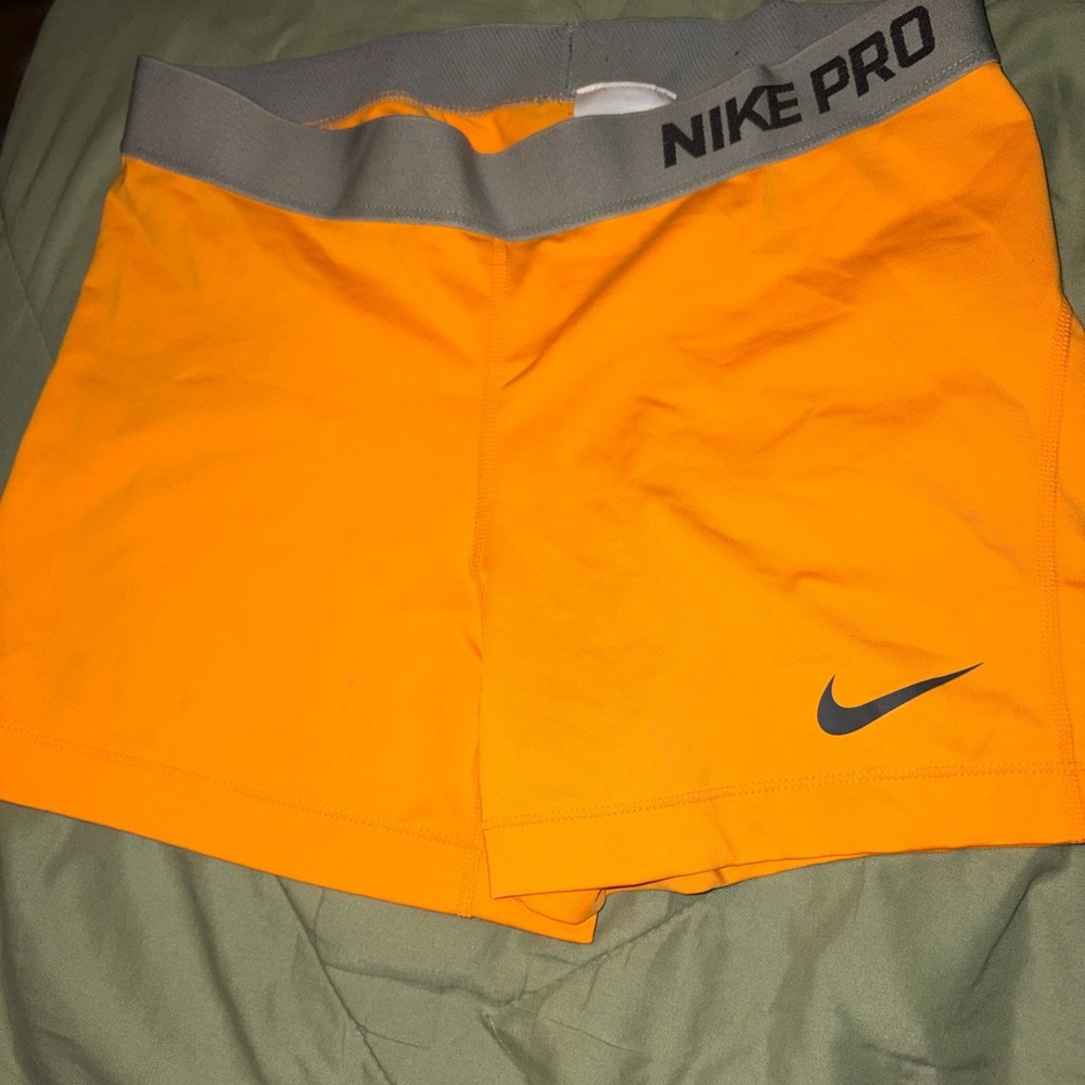 Nike pro Orange and Gray Athletic Shorts large